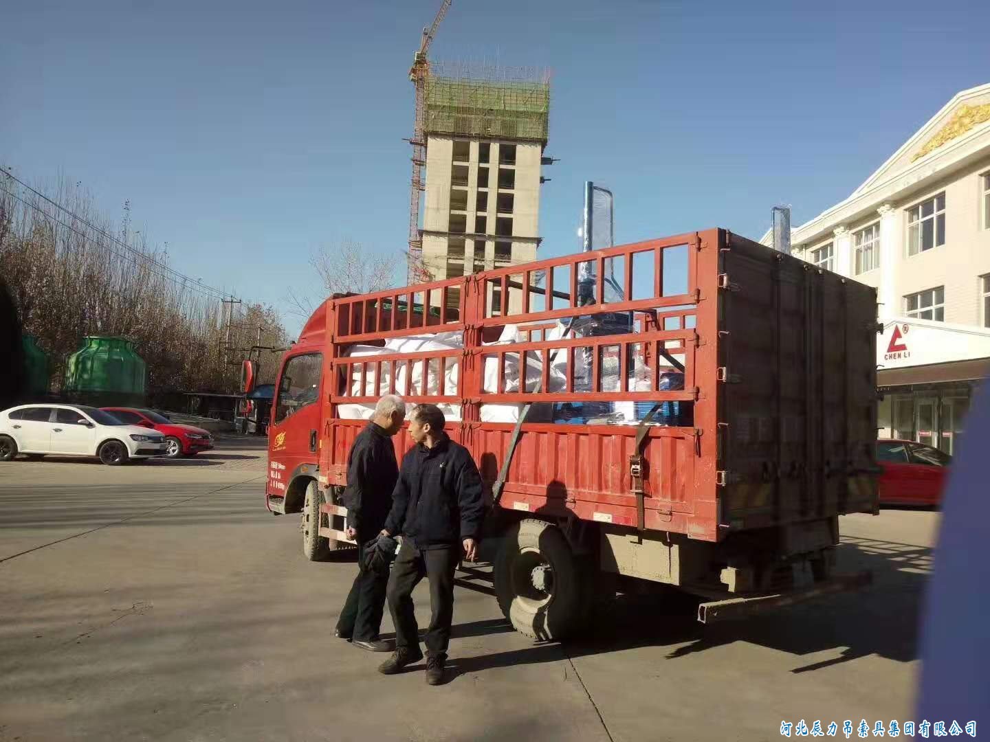 兩臺(tái)辰力32型鋼絲繩插套機(jī)發(fā)貨！